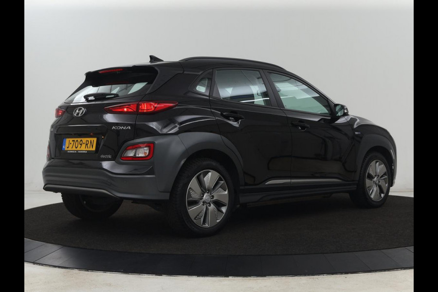 Hyundai Kona EV Comfort 64 kWh | Adaptive cruise | Krell Audio | Warmtepomp | Keyless | Parkeerhulp | Digital Cockpit | Navigatie | Climate control