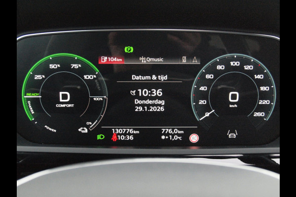 Audi e-tron 55 quattro S edition 95 kWh | SOH 95% | S-Line | Panoramadak | Trekhaak | Apple Carplay | Cruise Control | Parkeersensoren |