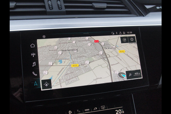 Audi e-tron 55 quattro S edition 95 kWh | SOH 95% | S-Line | Panoramadak | Trekhaak | Apple Carplay | Cruise Control | Parkeersensoren |