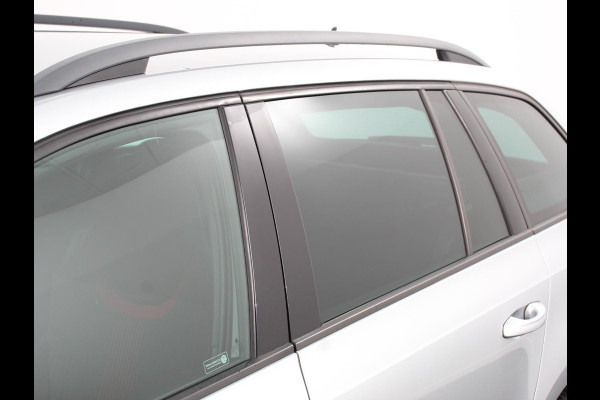 Škoda Octavia Combi 1.0 TSI 115pk Sport Business | Navigatie | Climate Control | Trekhaak | Extra Getint Glas | Lichtmetalen Velgen | Parkeer sensoren