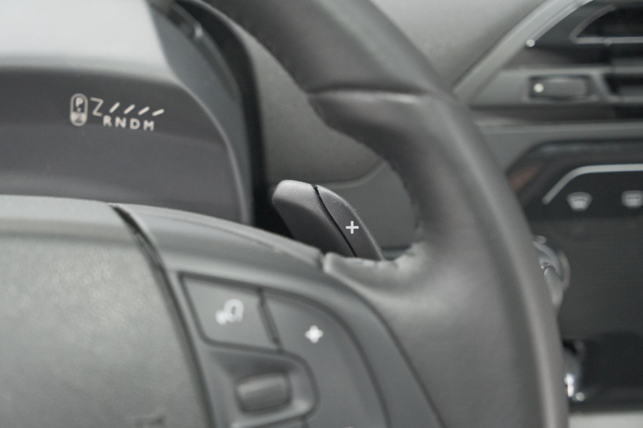 Citroën C4 Spacetourer PureTech 130 EAT8 Feel | Climate Control | Apple Carplay | Cruise Control | Parkeersensoren