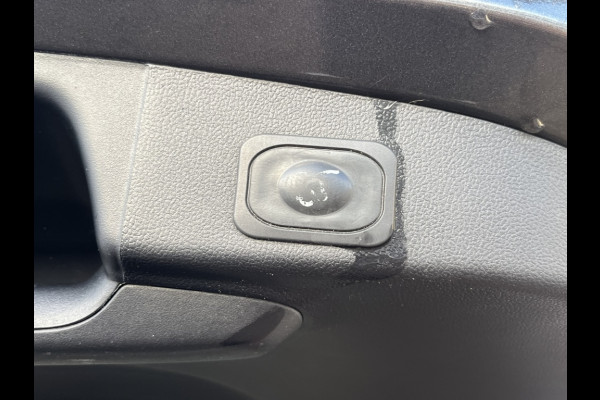 Ford FOCUS Wagon 1.0 EcoB. Active Bns TREKHAAK! WINTERPACK! DESIGNPACK