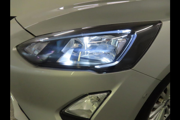 Ford FOCUS Wagon 1.0 EcoBoost Titanium Business | 58.500 km | Winter Pack