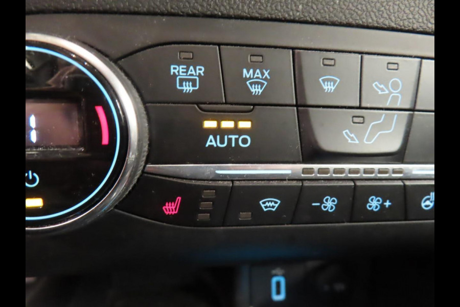 Ford FOCUS Wagon 1.0 EcoBoost Titanium Business | 58.500 km | Winter Pack