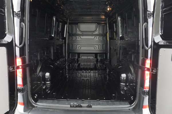 Volkswagen Crafter Trendline L3 Bestelwagen (2) GP 2.0 TDI EU6 103 k VOORRAAD!!