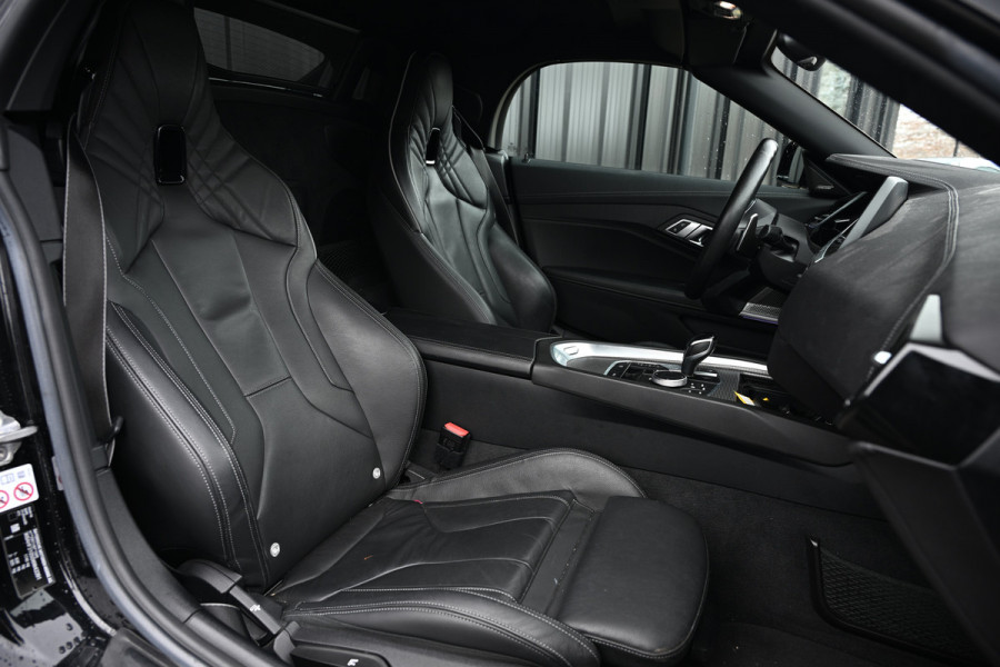 BMW Z4 Roadster sDrive30i · M-Sport 259pk · Sportbrake · Alarm system · Sport Seats · Comfort Access · Adaptive Led · Driving Assistant
