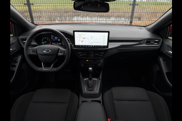 Ford FOCUS Wagon 1.0 EcoBoost Hybrid ST Line X | PANO | 155PK | Camera | Blind Spot | Stuur/stoel verw.