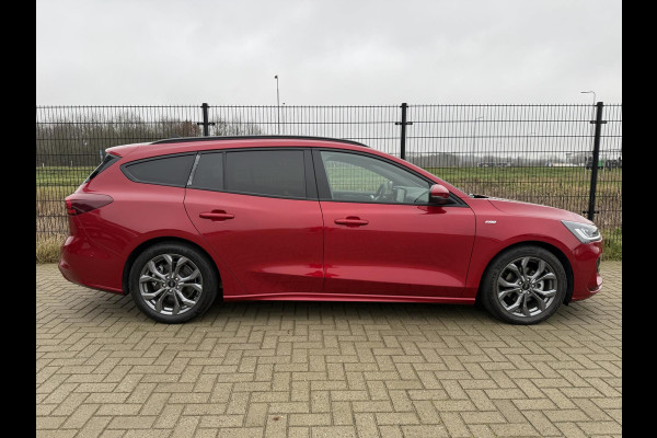 Ford FOCUS Wagon 1.0 EcoBoost Hybrid ST Line X | PANO | 155PK | Camera | Blind Spot | Stuur/stoel verw.