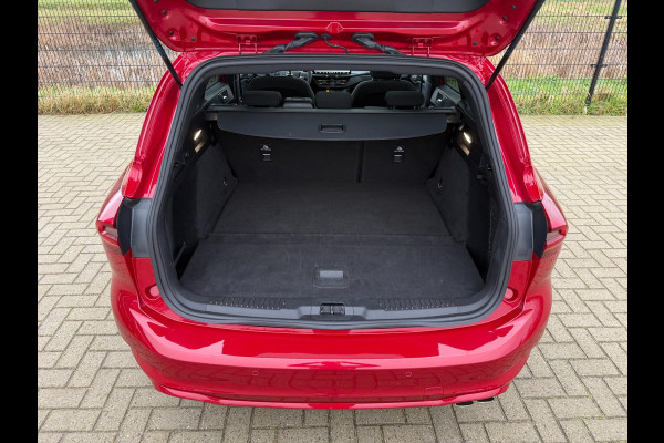 Ford FOCUS Wagon 1.0 EcoBoost Hybrid ST Line X | PANO | 155PK | Camera | Blind Spot | Stuur/stoel verw.