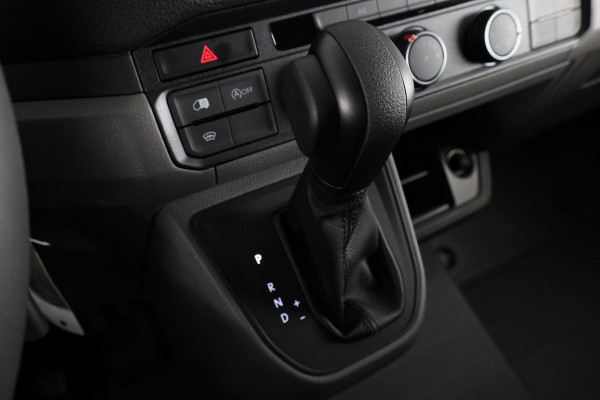 Volkswagen Crafter Comfortline L3 (2) Bestelwagen 2.0 TDI EU6 103 kW Volkswagen Bedrijfswagens Crafter Comfortline L3H3 2.0 TDI EU6 140 pk GVW 3.5T NETTO DEAL!! VOORRAAD!!