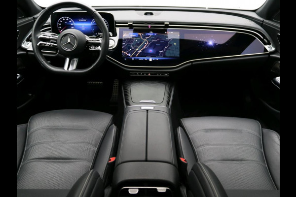 Mercedes-Benz E-Klasse 300 e AMG Plug-In Hybride AMG Line | Panorama Schuif-Kanteldak | Widescreen Dashboard | Burmester® 4D surround sound system | Digil Licht. Inclusief 24 maanden MB Certified garantie voor Europa.