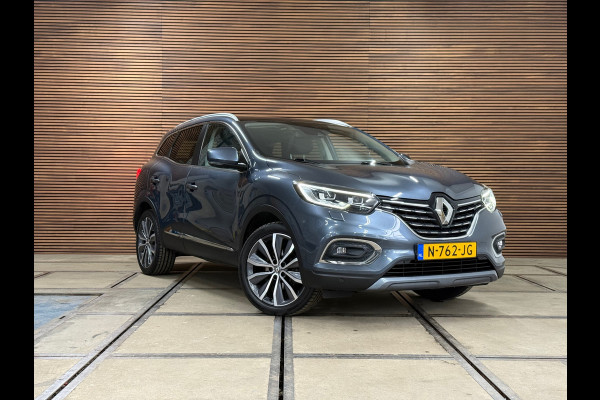 Renault Kadjar 1.3 TCe Intens | Pano | Trekhaak | Sportstoelen | BOSE | 19' inch | Stoelverwarming | LED | DAB Radio | Keyless