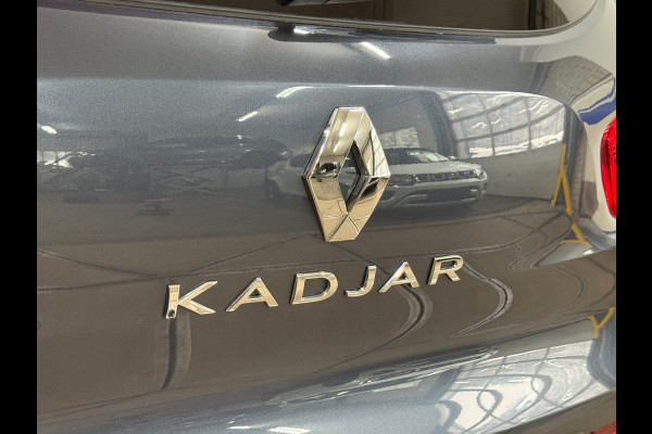 Renault Kadjar 1.3 TCe Intens | Pano | Trekhaak | Sportstoelen | BOSE | 19' inch | Stoelverwarming | LED | DAB Radio | Keyless