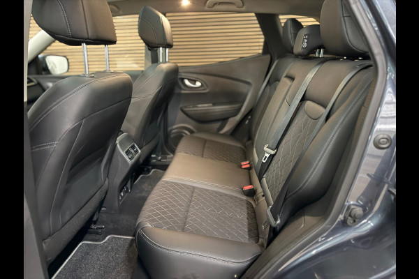 Renault Kadjar 1.3 TCe Intens | Pano | Trekhaak | Sportstoelen | BOSE | 19' inch | Stoelverwarming | LED | DAB Radio | Keyless