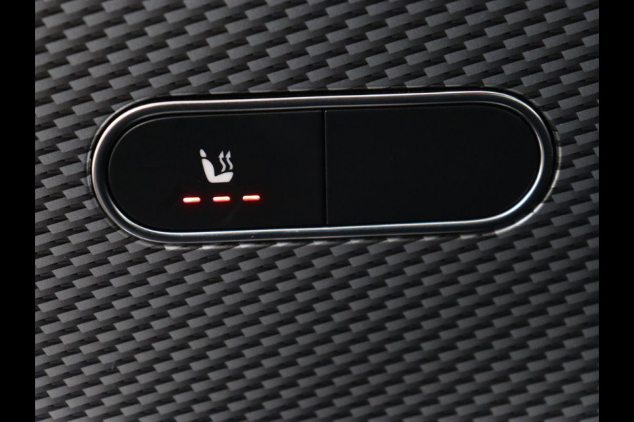 Mercedes-Benz CLA-Klasse Shooting Brake 180 Business Solution | Stoelverwarming | Carplay | Camera | Half leder | Widescreen | Dodehoek detectie | Navigatie | Park Assist