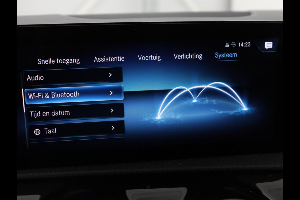 Mercedes-Benz CLA-Klasse Shooting Brake 180 Business Solution | Stoelverwarming | Carplay | Camera | Half leder | Widescreen | Dodehoek detectie | Navigatie | Park Assist