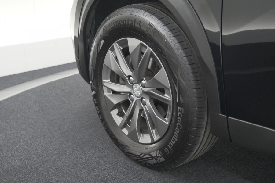 Peugeot 2008 PureTech 130 Active Pack | Trekhaak | Camera | Navigatie | Parkeersensoren | Apple Carplay