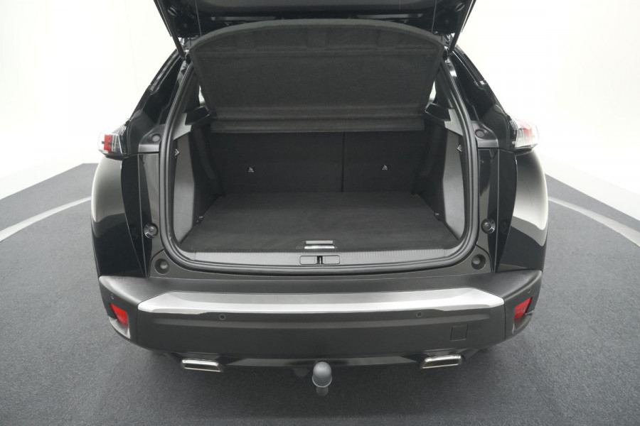 Peugeot 2008 PureTech 130 Active Pack | Trekhaak | Camera | Navigatie | Parkeersensoren | Apple Carplay