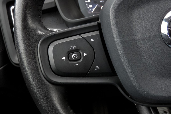 Volvo XC40 1.5 T3 | TREKHAAK | CAMERA | LED KOPLAMPEN | ORIGINEEL NEDERLANDS