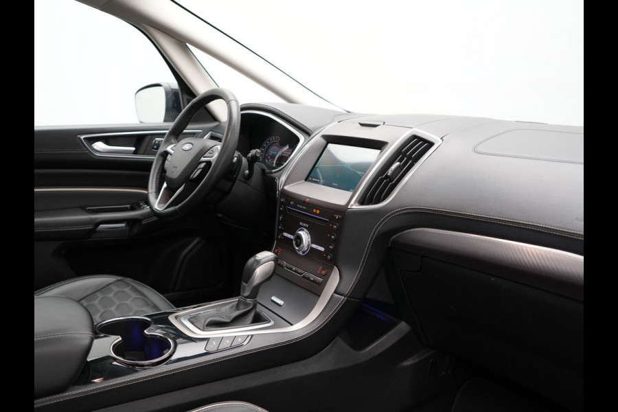 Ford S-Max 2.0 Vignale 7 Persoons 241pk Dealer O.H. | Panodak | Adaptive Cruise | 360 Camera | Lederen Comfortstoelen Memory & Verwarmd | Apple Carplay | Stuur Verwarmd | Keyless | Sfeerverlichting | Blis | Navigatie | DAB |