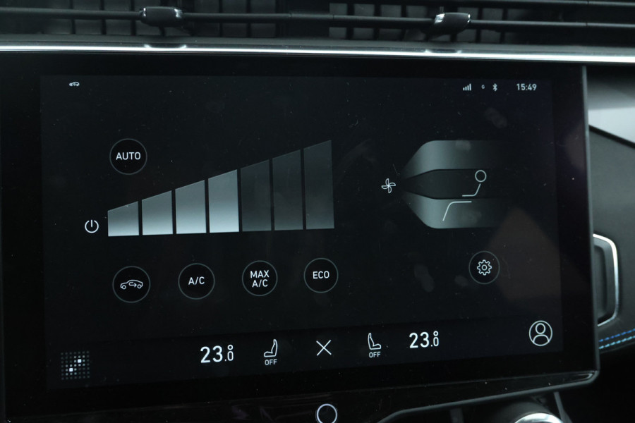 Lynk & Co 01 1.5 Zwarte hemel, Panorama dak, Black pakket!