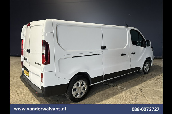 Renault Trafic 2.0 dCi 131pk L2H1 Euro6 Airco | Navigatie | LED | Cruisecontrol | Parkeersensoren Bijrijdersbank, 2500kg trekvermogen