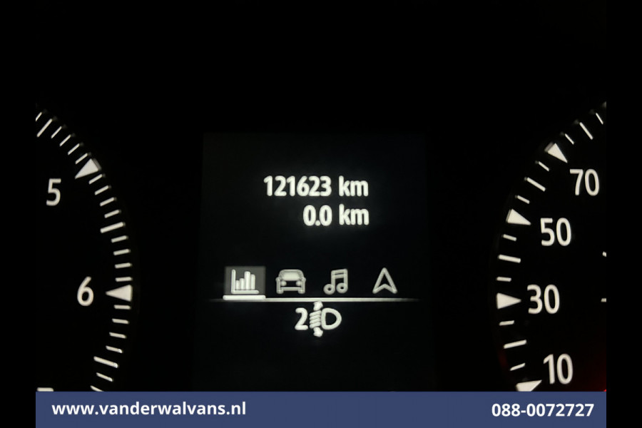 Renault Trafic 2.0 dCi 131pk L2H1 Euro6 Airco | Navigatie | LED | Cruisecontrol | Parkeersensoren Bijrijdersbank, 2500kg trekvermogen