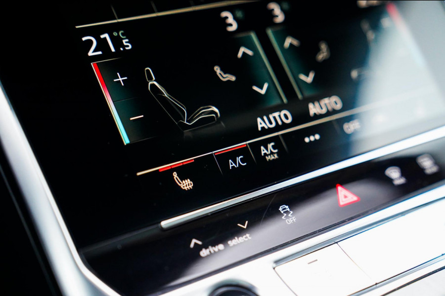 Audi A6 Avant 55 TFSI e quattro Competition | Pano | Trekhaak | 2x S-Line | Achteruitrijcamera