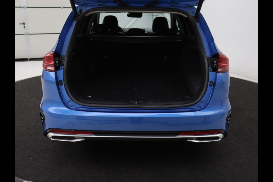 Kia Ceed 1.6 GDI PHEV DynamicPlusLine | Trekhaak | Stoel & stuurverwarming | Adaptive cruise | Camera | Carplay | Half leder | Keyless | Full LED | Climate control