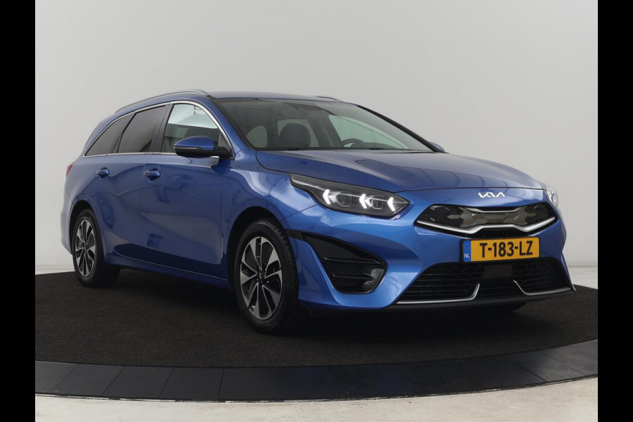 Kia Ceed 1.6 GDI PHEV DynamicPlusLine | Trekhaak | Stoel & stuurverwarming | Adaptive cruise | Camera | Carplay | Half leder | Keyless | Full LED | Climate control