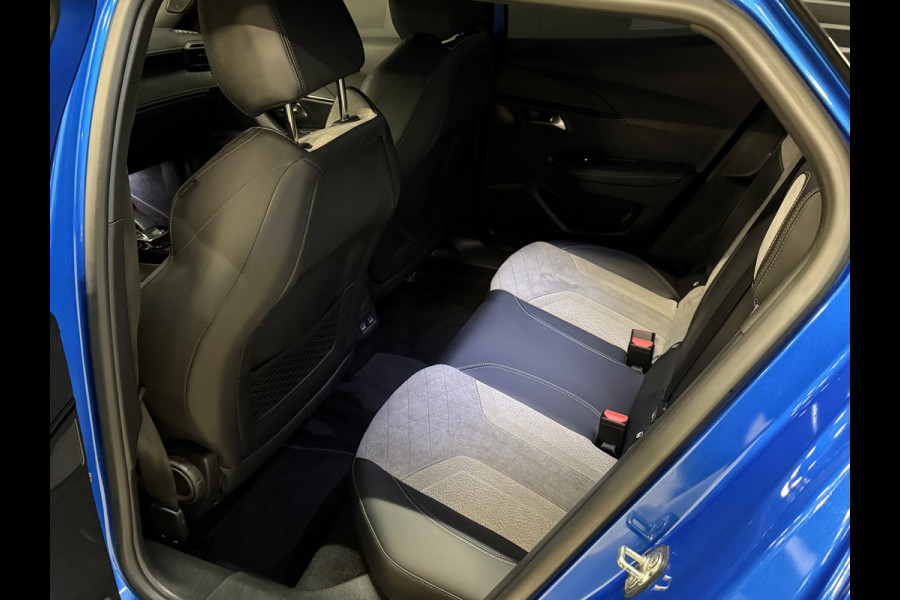 Peugeot e-2008 EV GT 50 kWh | Camera | Andriod Auto | Stoelverwarming