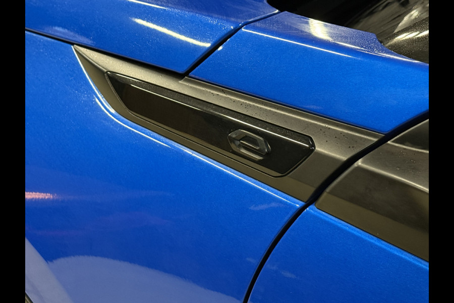 Peugeot e-2008 EV GT 50 kWh | Camera | Andriod Auto | Stoelverwarming