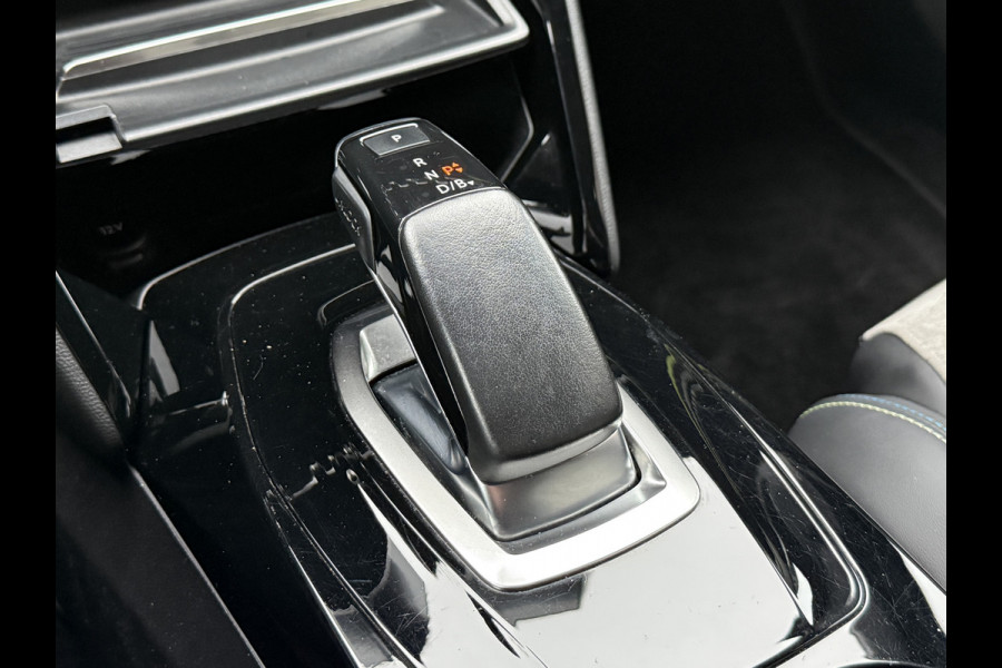 Peugeot e-2008 EV GT 50 kWh | Camera | Andriod Auto | Stoelverwarming