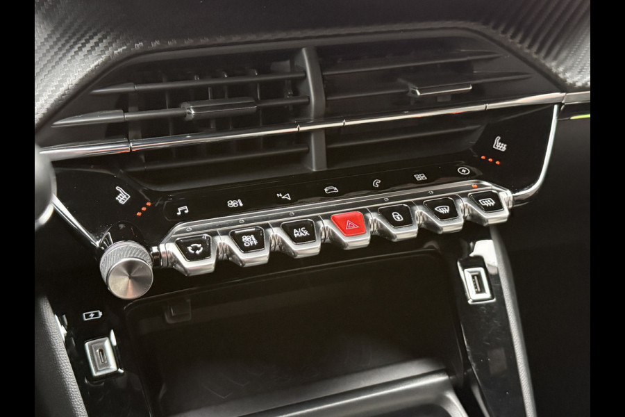 Peugeot e-2008 EV GT 50 kWh | Camera | Andriod Auto | Stoelverwarming