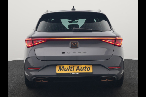 CUPRA Leon Sportstourer 1.4 e-Hybrid VZ Plug In Hybrid 245pk Dealer O.H PHEV | Keyless | Cruise Control | Lederen Sportstoelen Verwarmd | Navigatie | Virtual | Front & Lane Assist | Sportstuur Verwarmd | Sfeerverlichting | DAB | 19"L.M |