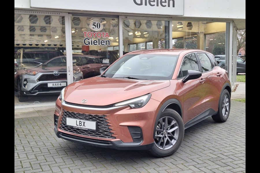 Lexus LBX 1.5 Comfort & Safety Pack | Dodehoekherkenning, Parkeersensoren, Keyless, Stoelverwarming, Sonnic Copper