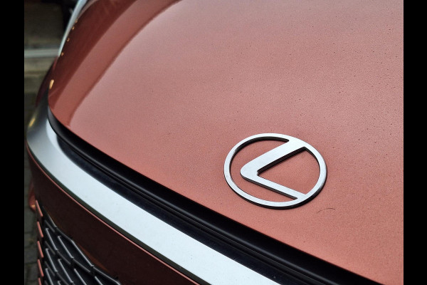 Lexus LBX 1.5 Comfort & Safety Pack | Dodehoekherkenning, Parkeersensoren, Keyless, Stoelverwarming, Sonnic Copper