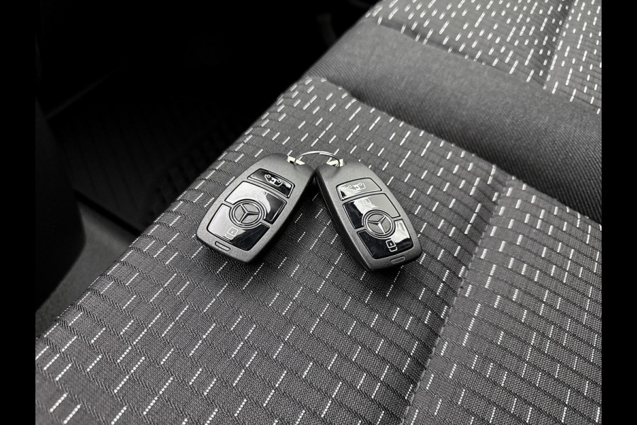 Mercedes-Benz Vito 119 CDI L2 Select 360 camera Distronic Trekhaak Standkachel Stoelverwarming Led voor+achter