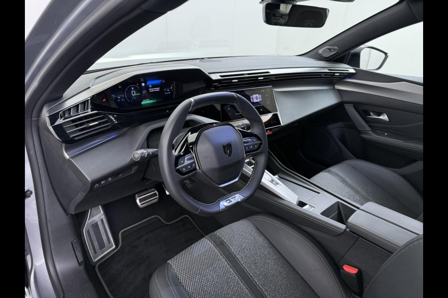 Peugeot 308 1.6 SW Plug-in Hybrid 225 GT PHEV |FOCAL AUDIO | ELEK. ACHTERKLEP| ADAP. CRUISE| 360 CAMERA| DODE HOEK SENSOR| SUPER COMPLEET!