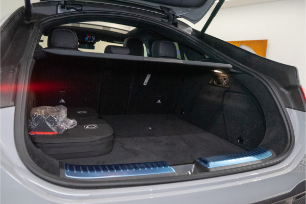 Mercedes-Benz GLE Coupé AMG 53 Hybrid 4MATIC+ Premium + 544PK | NIEUW 2026 PER DIRECT BESCHIKBAAR | Pano | Sfeer | Burmester | Trekhaak | Alpinegr