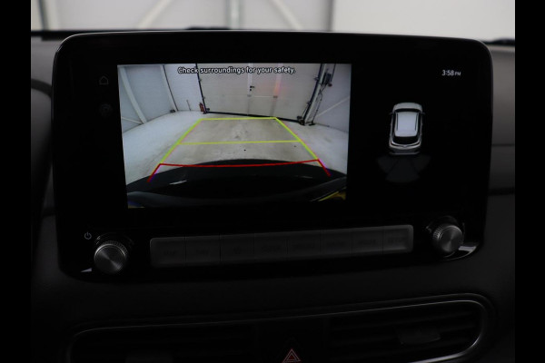 Hyundai Kona EV Fashion 64 kWh | 3-Fase | SOH 100% | Head-Up | Adaptive cruise | Carplay | Warmtepomp | Camera | Krell Audio | Navigatie | Parkeerhulp