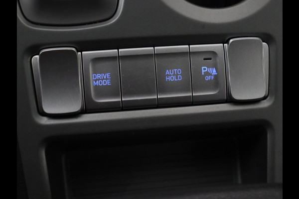 Hyundai Kona EV Fashion 64 kWh | 3-Fase | SOH 100% | Head-Up | Adaptive cruise | Carplay | Warmtepomp | Camera | Krell Audio | Navigatie | Parkeerhulp