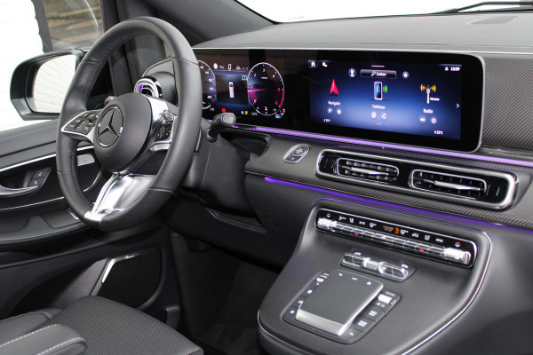Mercedes-Benz V-Klasse 300d / DC / AMG / Luchtvering / Panorama / 360 Cam / 2x Elec Schuifd / Burmester / Vol Opties / NIEUW!!
