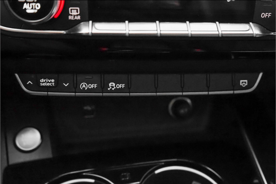 Audi A5 Sportback 35 TFSI S Edition Competition Pano Matrix Zwart Optiek 19"