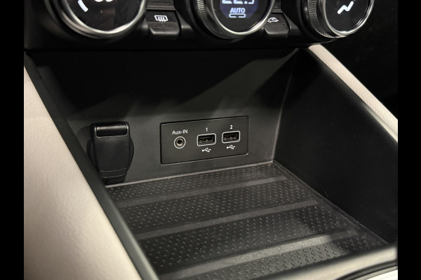 Renault Captur 1.6 E-Tech Plug-in Hybrid 160 Initiale Paris | 360 Camera | Panoramadak