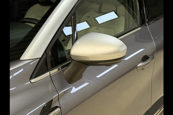 Renault Captur 1.6 E-Tech Plug-in Hybrid 160 Initiale Paris | 360 Camera | Panoramadak