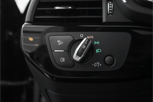 Audi A5 Sportback 35 TFSI S Edition Competition Pano Matrix Zwart Optiek 19"