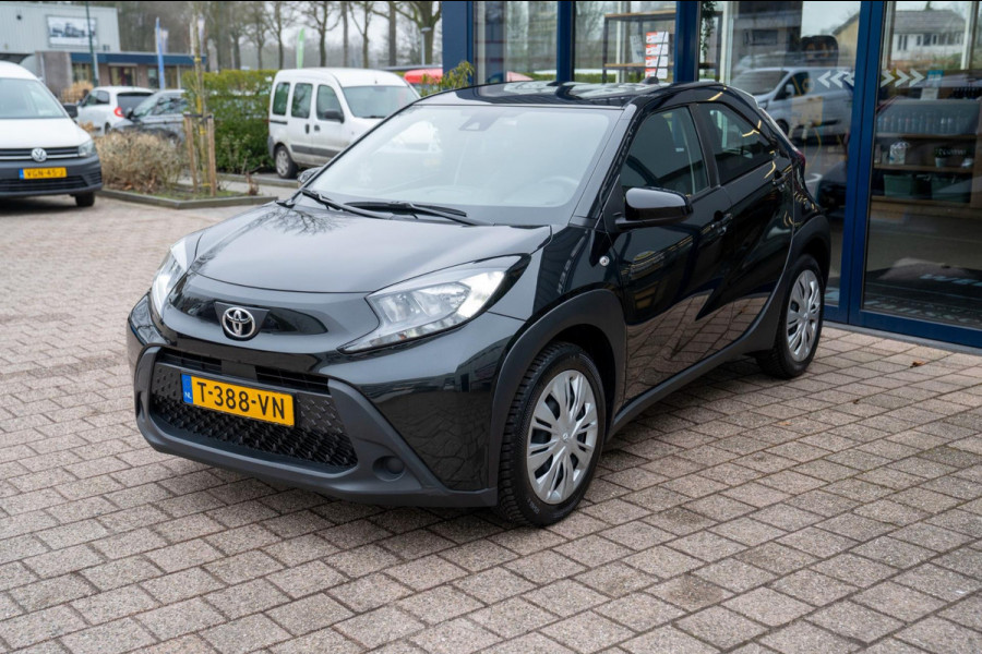 Toyota Aygo X 1.0 VVT-i MT Play|Prijs rijklaar incl. 12 mnd garantie|Camera Carplay/Android auto DAB Bluetooth