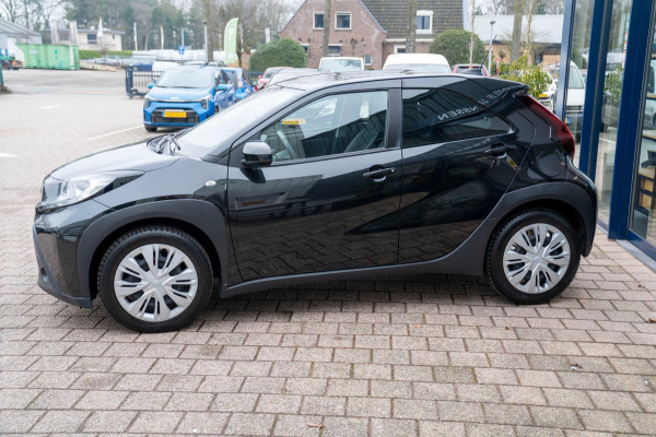 Toyota Aygo X 1.0 VVT-i MT Play|Prijs rijklaar incl. 12 mnd garantie|Camera Carplay/Android auto DAB Bluetooth