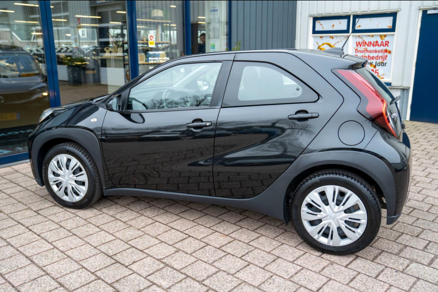 Toyota Aygo X 1.0 VVT-i MT Play|Prijs rijklaar incl. 12 mnd garantie|Camera Carplay/Android auto DAB Bluetooth
